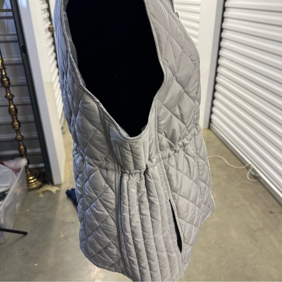 Ruby Rd. Quilted Gray Vest - Picture 4 of 5
